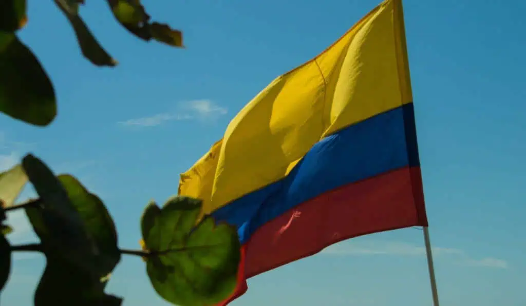 Banco Mundial mejoró a 1,7 % pronóstico del PIB para Colombia en 2023 Banco Mundial mejoró a 1,7 % pronóstico del PIB para Colombia en 2023