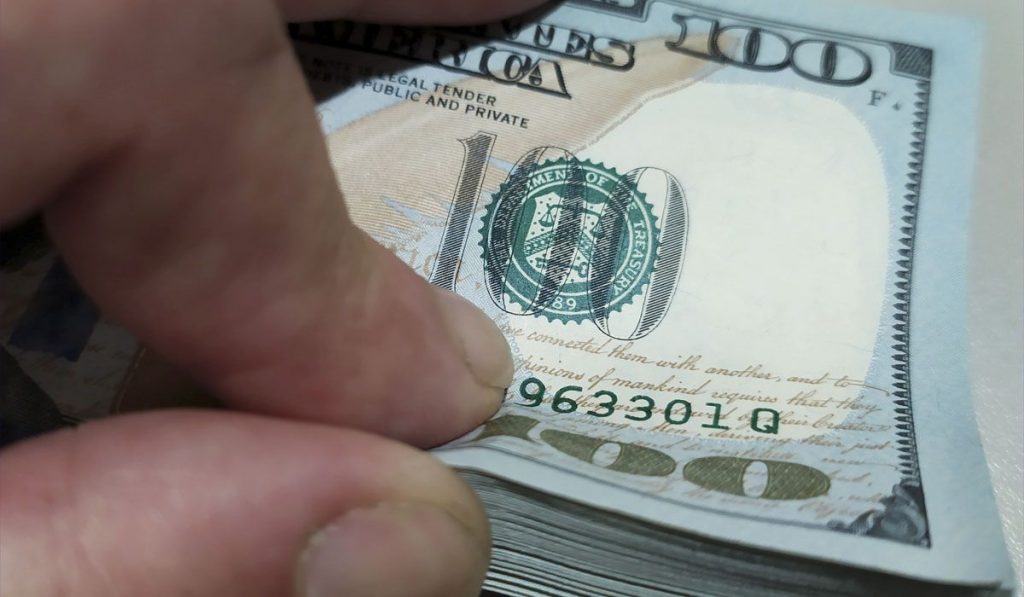 Dólar Colombia 2 de marzo: termina con TRM más baja desde noviembre de 2021; tasas TES, mixtas