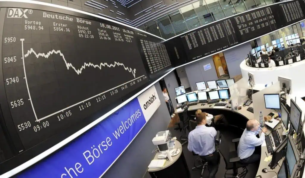 Premercado | Bolsas europeas caen tras máxima inflación alcanzada en 13 años Premercado | Bolsas europeas caen tras máxima inflación alcanzada en 13 años