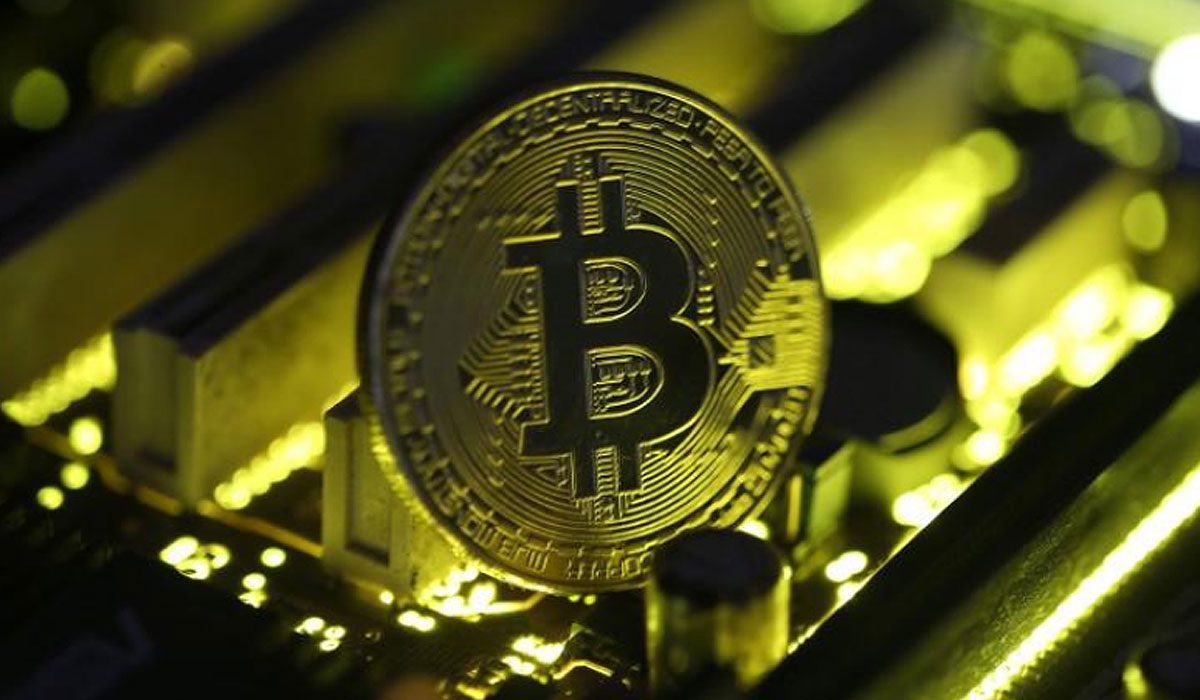 Por qué está cayendo el precio del Bitcoin?