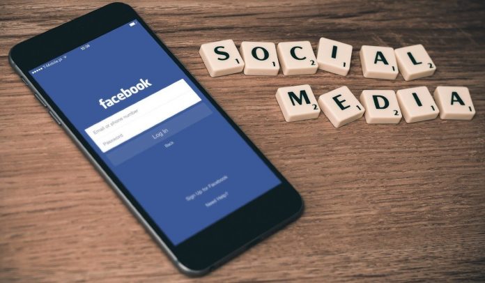 ¿Qué es Shops y cómo funciona en Facebook e Instagram?