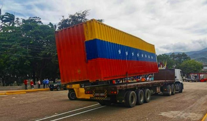 Venezuela reabre paso al comercio en la frontera con Colombia