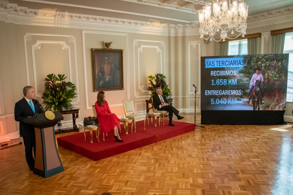 Bogotá tendría acta de cofinanciación de segunda línea del metro en 2022, dijo Duque