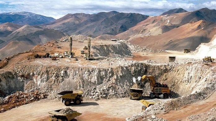 Otorgan 15 nuevos títulos mineros en 5 departamentos de Colombia