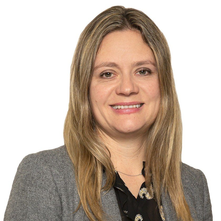 Adriana Escobar,  experta en derecho laboral y Socia de CMS Rodríguez-Azuero.
