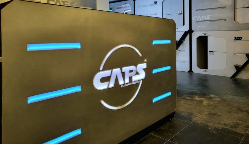 Así es el primer hotel cápsula que se abre dentro de un centro comercial en Colombia