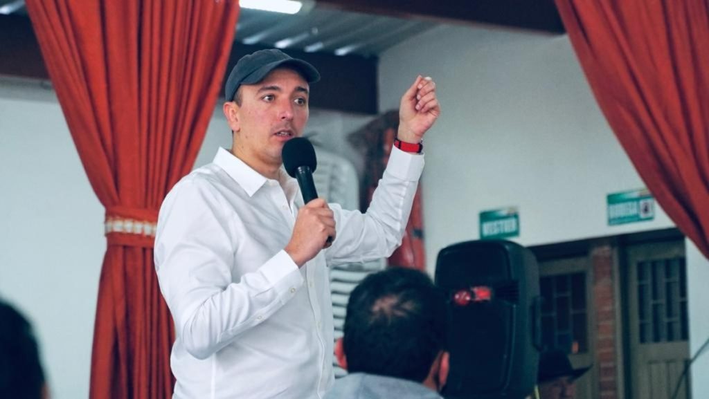 Carrera electoral: Miguel Samper quiere llegar al Congreso y propone aumentar cálculo de incremento pensional