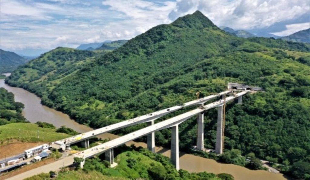 Las alianzas en inversión que le están apostando al desarrollo de la infraestructura en Colombia