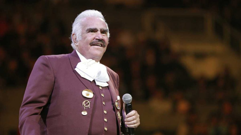 Murió Vicente Fernández, máximo exponente de la ranchera mexicana