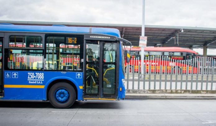 Transmilenio transporte público Bogotá