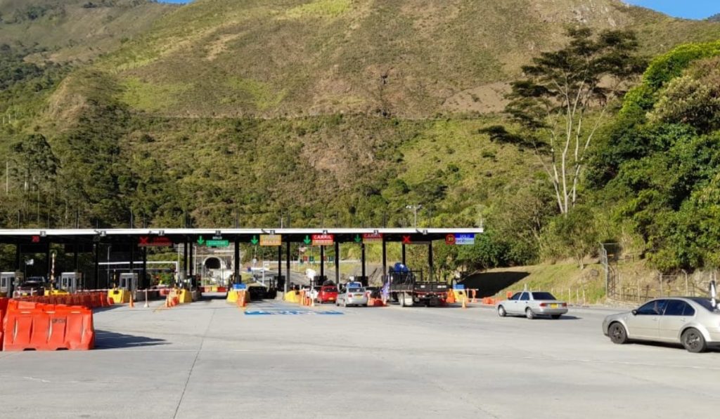 Reabren vía Bogotá – Villavicencio, tras cierre por accidente de tránsito