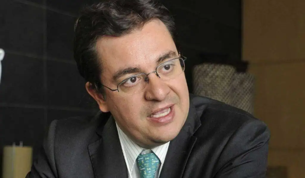 Daniel Gómez se retirará de la subdirección sectorial del DNP de Colombia Daniel Gómez se retirará de la subdirección sectorial del DNP de Colombia