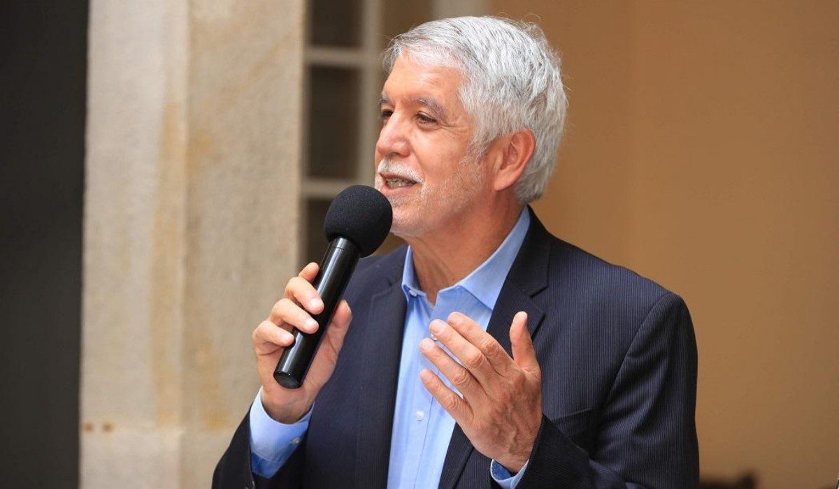 Consejo de Estado negó tutela de Enrique Peñalosa contra Petro por vulneración de derechos