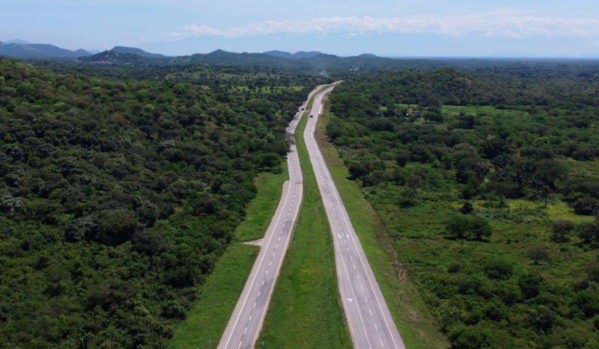 Via Del Sol Gobierno de Colombia inaugura 85 km del proyecto Ruta del Sol 3