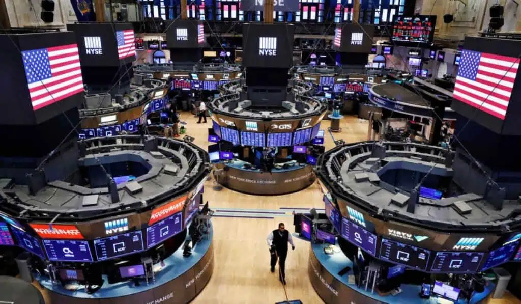 Minutas de la Reserva Federal impulsan acciones en Wall Street; Colcap cerró al alza Acciones en Wall Street