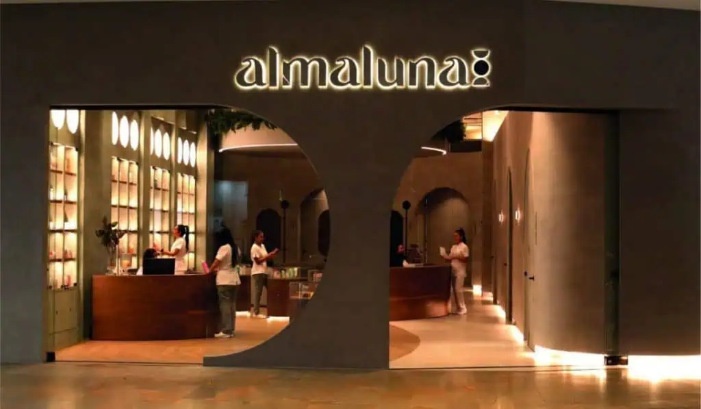 Emprendimiento AlmaLuna generará 300 empleos e invertirá US$30 millones Emprendimiento AlmaLuna generará 300 empleos e invertirá US$30 millones