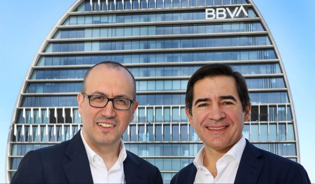 Utilidad del Bbva subió a 5.069 millones de euros en 2021, la más alta en 10 años
