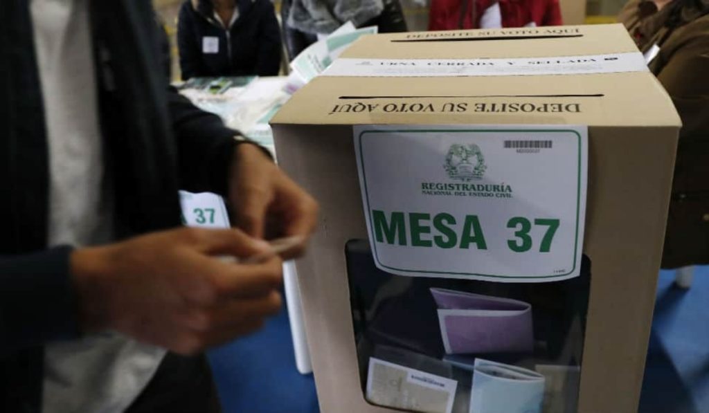 Colombia: alertan por 131 municipios con riesgos para las elecciones de 2022