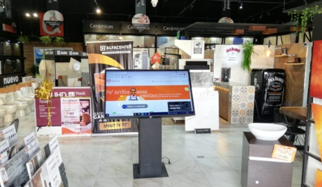 Colombianos ‘al debe’: crece uso de pago a plazos para sus compras