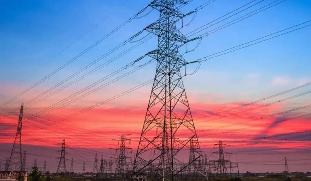 Colombia | En abril, precio de energía en bolsa fue de $145,66/kWh: bajó 11,39% 6 propuestas del Gobierno de Colombia para contratación de energía