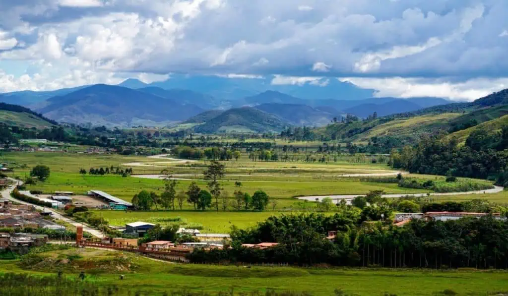 Penderisco I, el nuevo proyecto hidroeléctrico que impulsa el IDEA en Antioquia Penderisco I, el nuevo proyecto hidroeléctrico que impulsa el IDEA en Antioquia