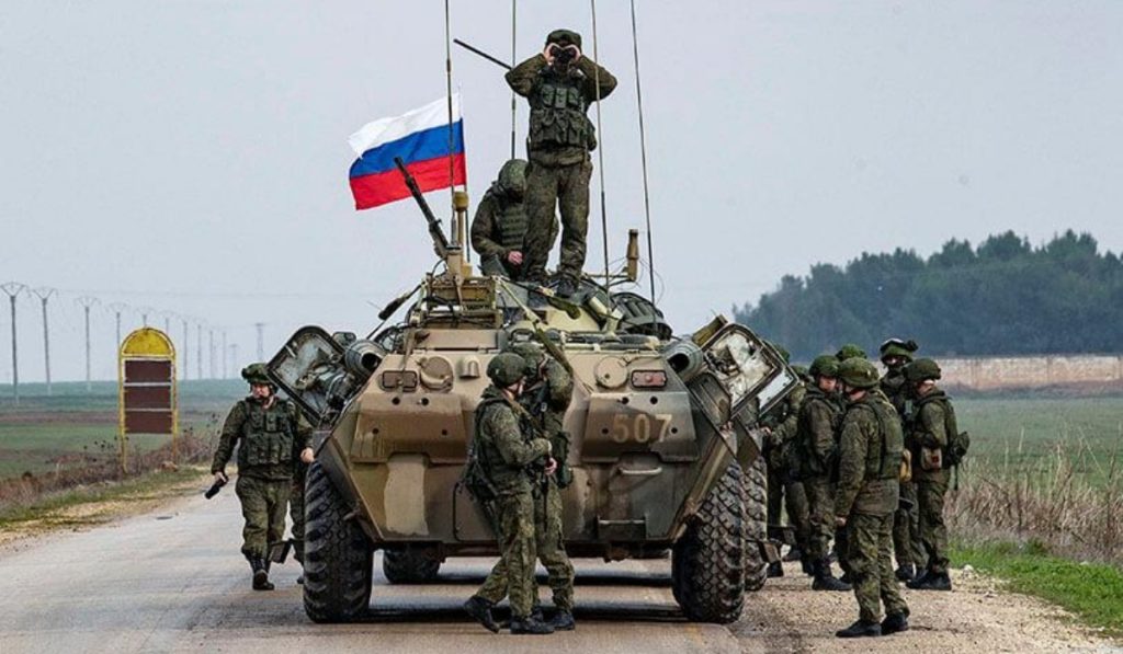 Bombardeo en Ucrania: ejército y separatistas se culpan del hecho; Brent sube