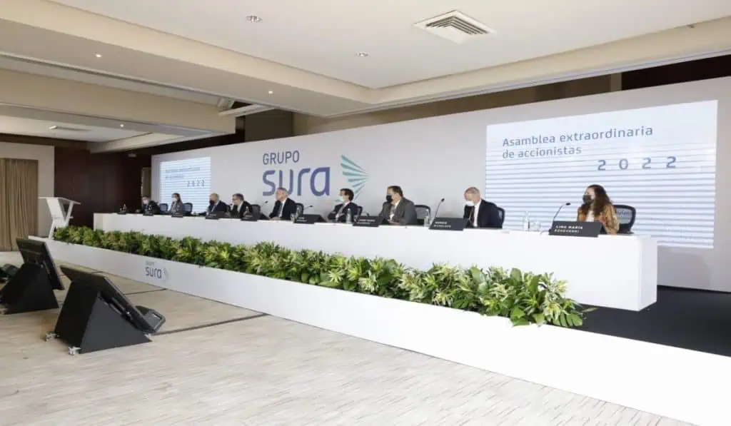 Asamblea Grupo Sura: miembros de Junta que decidirán nueva OPA de Nutresa Asamblea Grupo Sura: miembros de Junta que decidirán nueva OPA de Nutresa