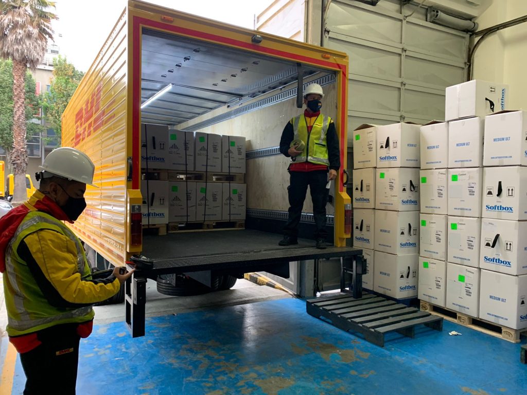 Nuevo lote de vacunas de Pfizer aterrizó en Colombia