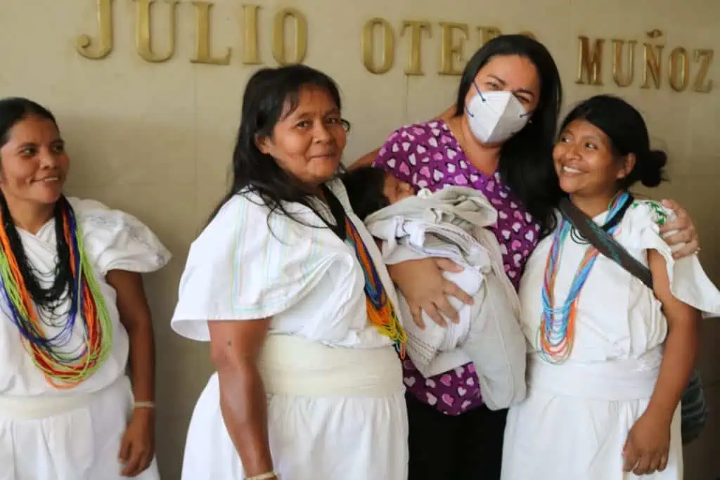 Responsabilidad social: comunidad indígena colombiana sonríe gracias a donación de prótesis dentales Responsabilidad social: comunidad indígena colombiana sonríe gracias a donación de prótesis dentales