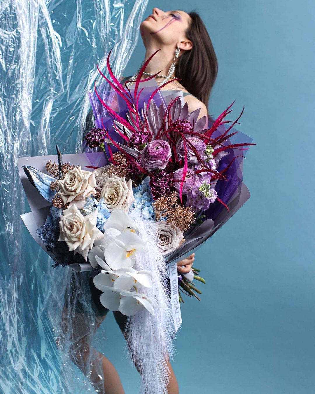 Carlota Flower Lab: otro tipo de arte floral que conquistó a México y va por más
