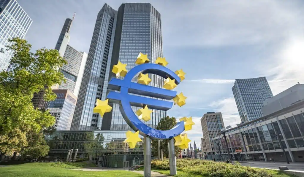 Premercado | Bolsas mixtas con inversores a la expectativa de la reunión del BCE y datos en EE. UU. BCE
