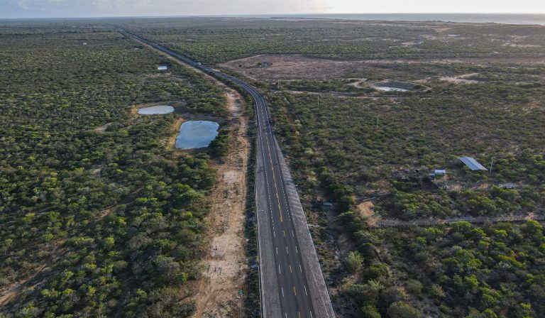 Millonaria inversión de Bancolombia en vía Santa Marta – Paraguachón (Colombia)