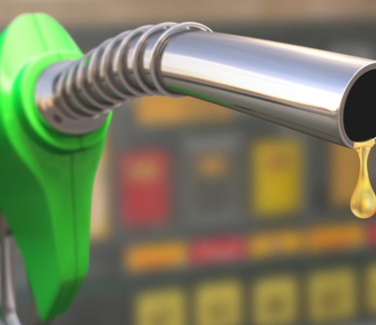 Gobierno Petro busca eliminar subsidio de combustibles a grandes consumidores