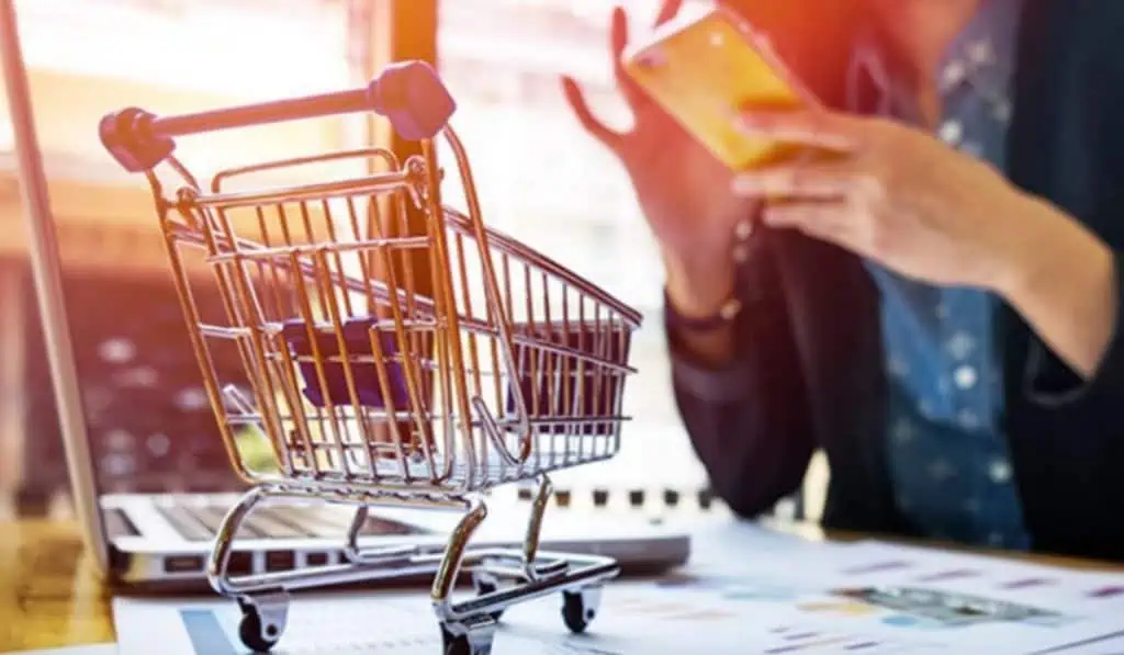 Año negro para gasto de hogares en Colombia: en 2023 decreció 2,36 % Inflación en Colombia