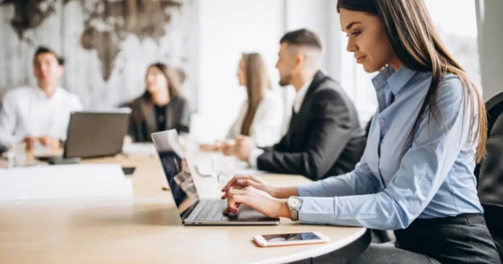 Tecnología, un aliado en la vida de las mujeres Tecnología, un aliado en la vida de las mujeres