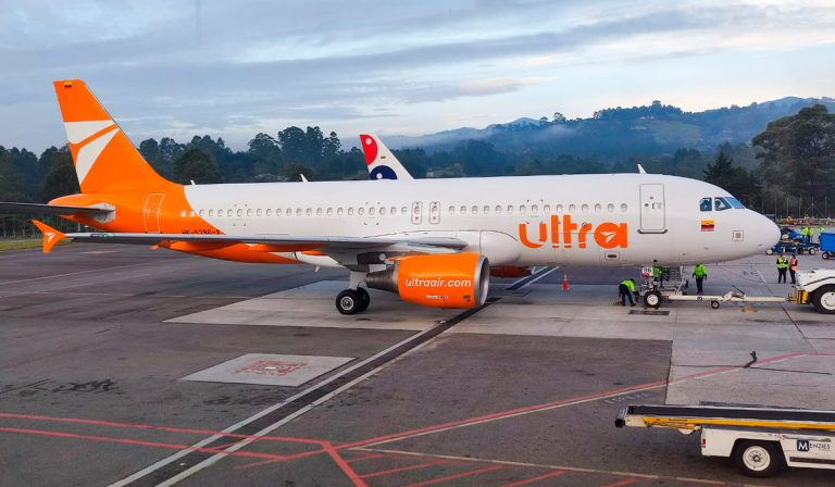 UltraAir lanza promoción de vuelos a $100.000 en Colombia