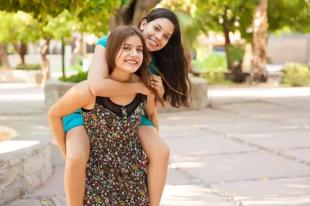 La iniciativa de Yanbal para promover autoestima en niñas y mujeres de América Latina La iniciativa de Yanbal para promover autoestima en niñas y mujeres de América Latina