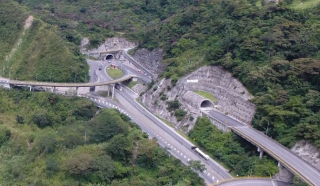 Vía Bogotá - Villavicencio estará cerrada en las noches del 20 y 21 de abril