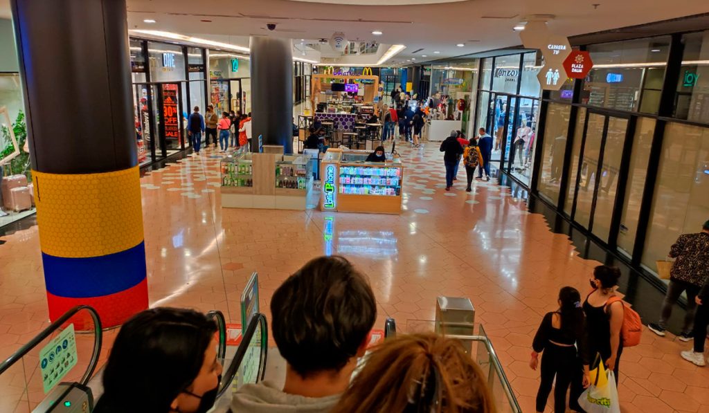 Gasto de hogares en Colombia escaló hasta los $76,4 billones en agosto