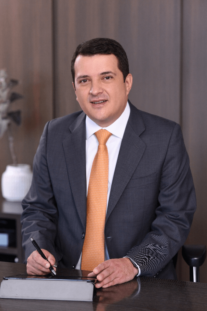 Miguel Ángel Charria renuncia a Presidencia de Bancamía