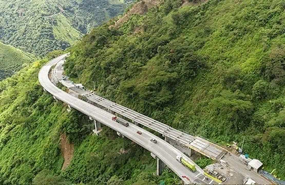 Listos 19 km de doble calzada en vía 4G a las afueras de Medellín (Colombia) Listos 19 km de doble calzada en vía 4G a las afueras de Medellín (Colombia)
