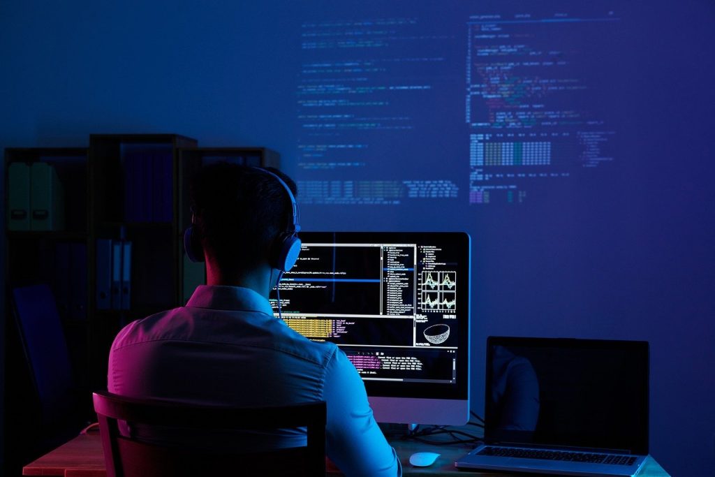 Talently brinda 1000 becas para programa de desarrollo en software