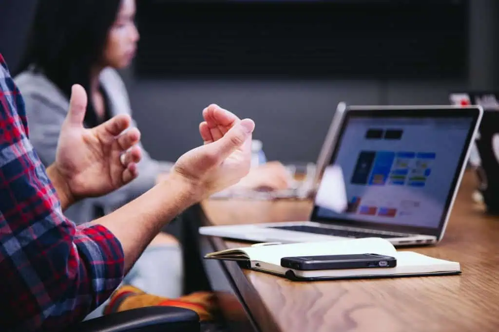 Estrategias para manejar la renuncia silenciosa en su empresa Estrategias para manejar la renuncia silenciosa en su empresa