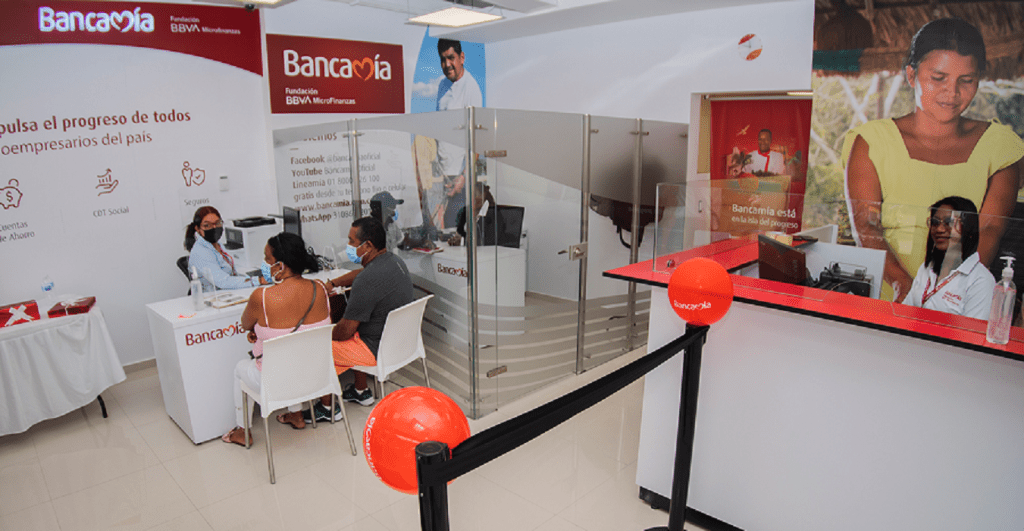 Bancamía