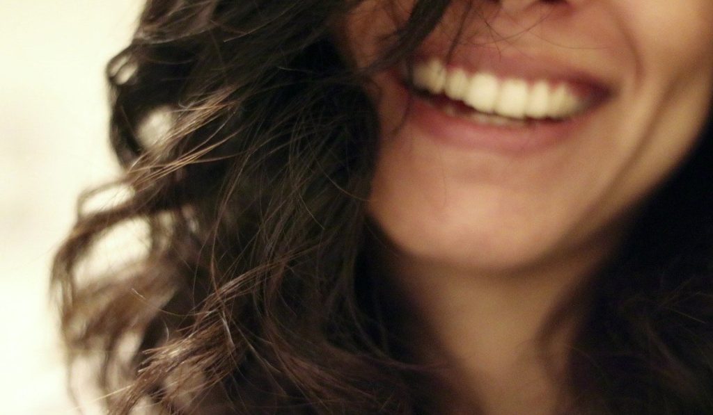 ¿Cuál es la clave de la felicidad? Esto dice experto latinoamericano