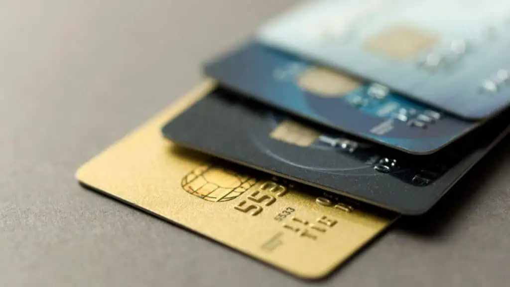 Garantice sus transacciones a la hora de recibir pagos con tarjeta de crédito Superfinanciera