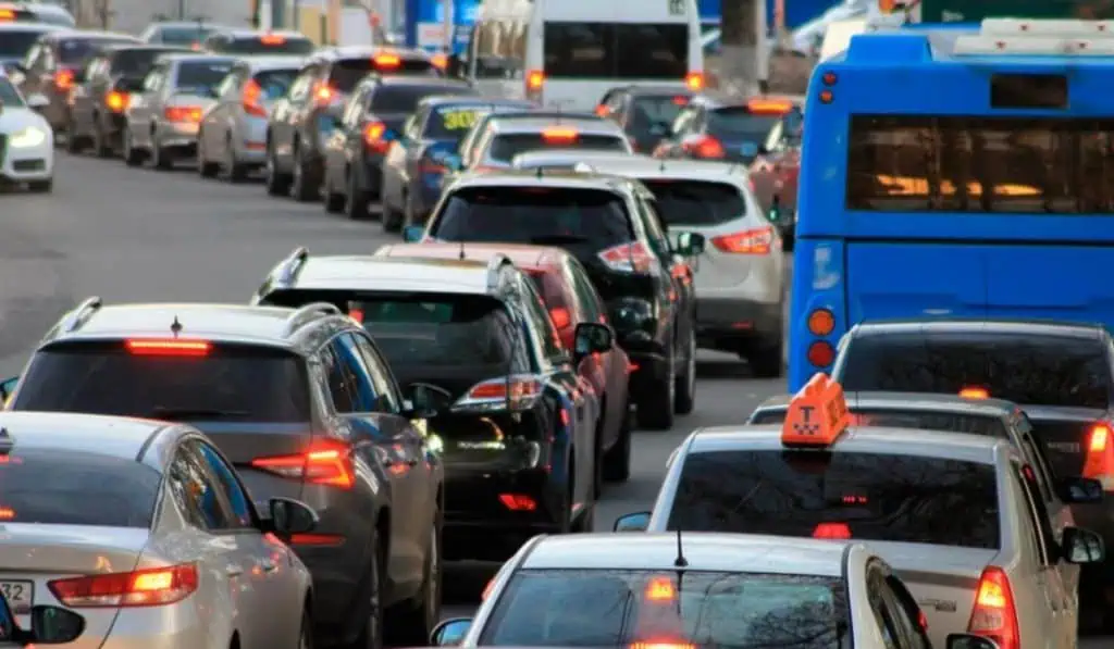 Así regirá el pico y placa regional en Bogotá para el domingo 20 de abril Vehículos, tráfico, pico y placa Bogotá