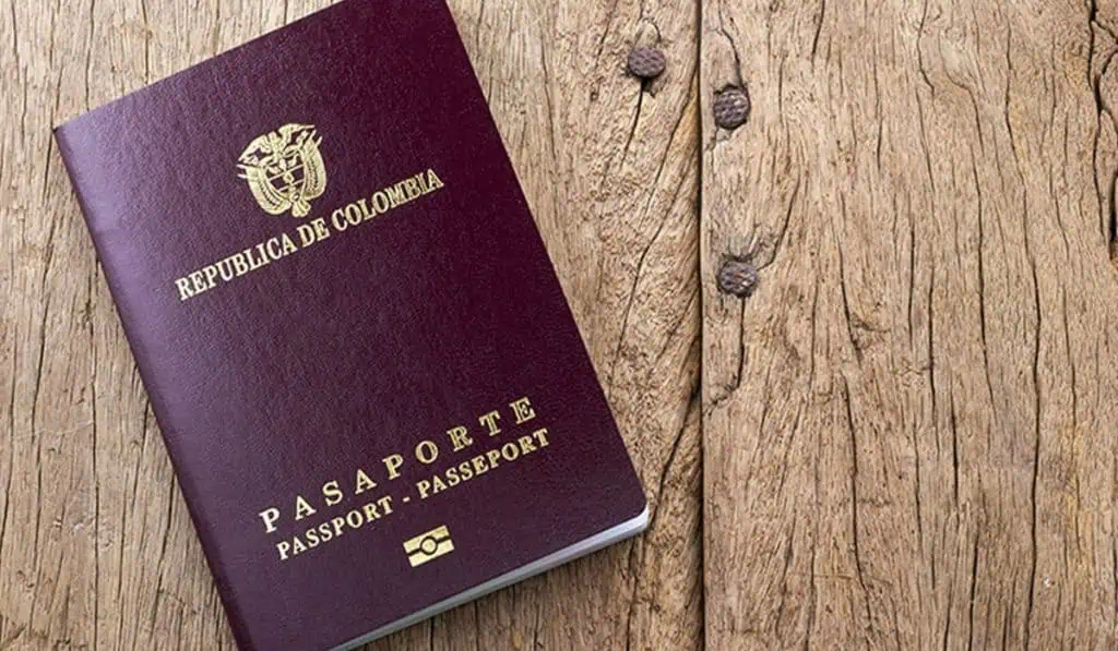 Piden a la Cancillería agilizar trámites de pasaportes en Colombia: ¿por qué? Piden a la Cancillería agilizar trámites de pasaportes en Colombia: ¿por qué?