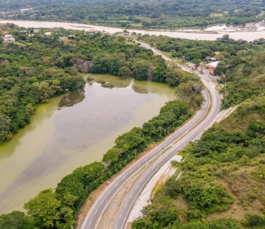 Autopista Mar 1 en Antioquia