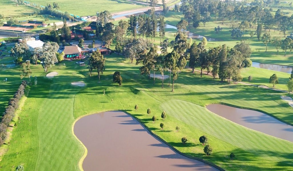 Campo de golf.